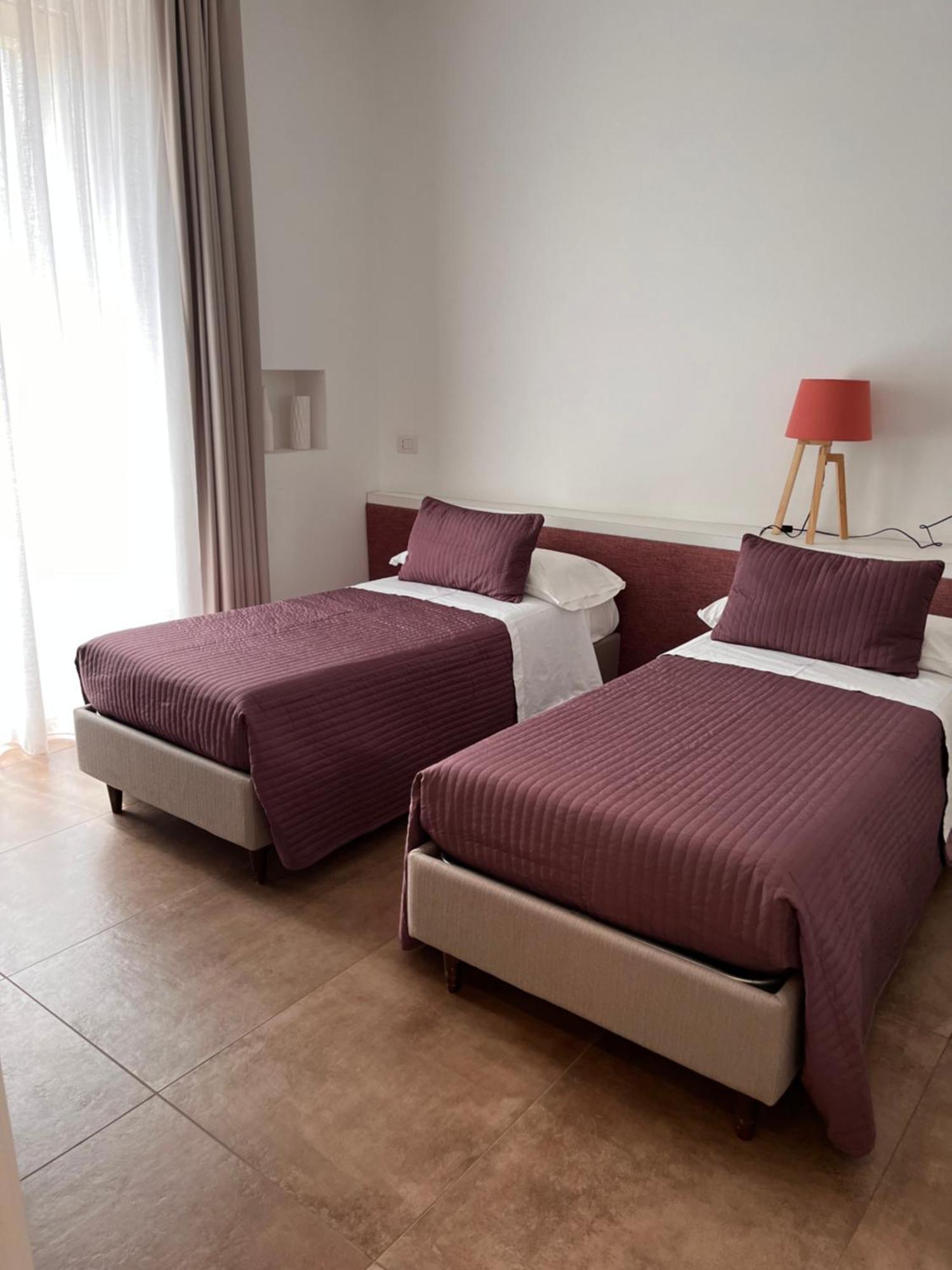 Essence Bed & Breakfast Барлета Екстериор снимка